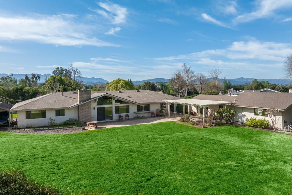 926 Ranch View Ln, Solvang