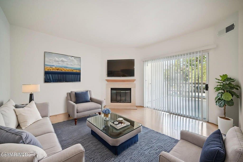 668 Oak Run Trl Unit 103, Oak Park