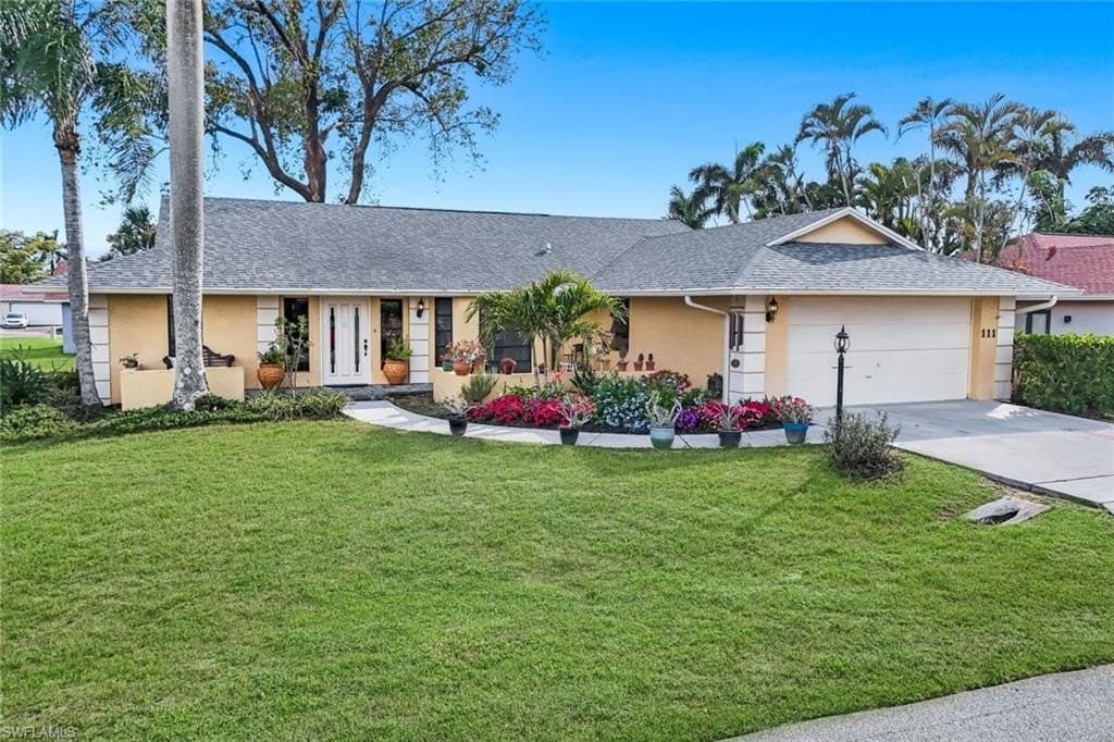 111 Blue Ridge Dr Unit 23, Naples