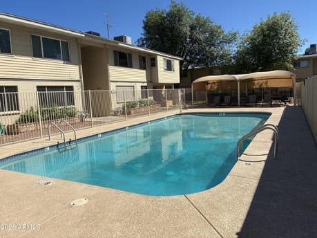 2635 W Rose Ln Unit B215