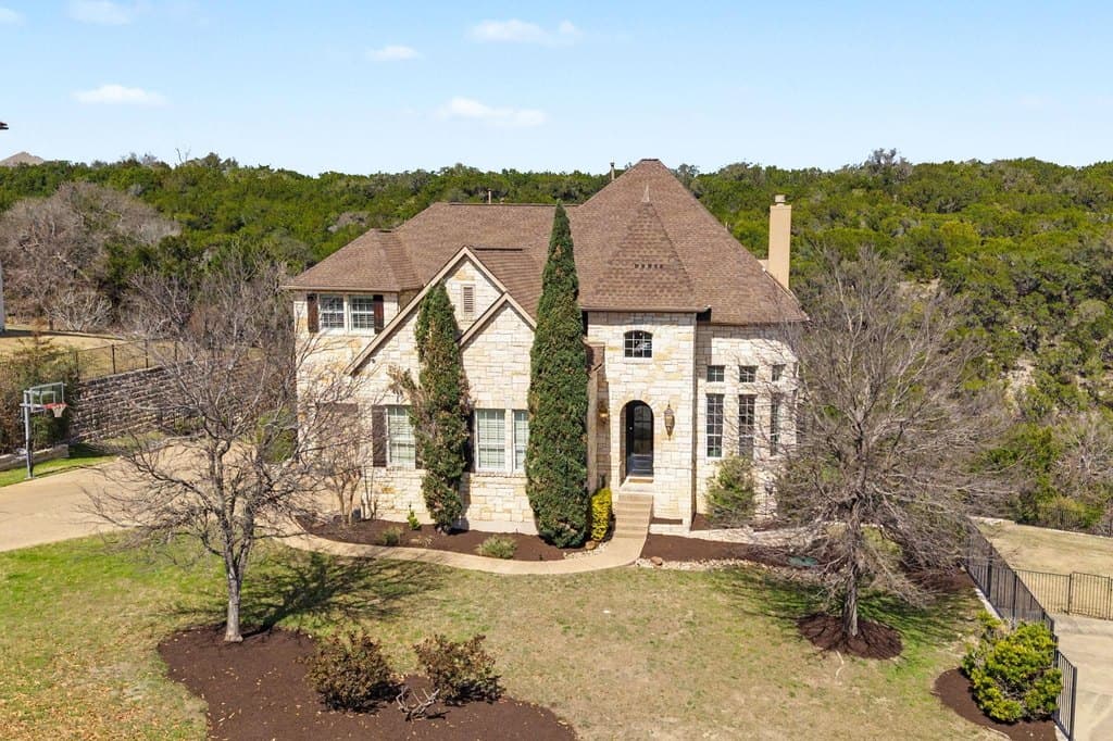 121 Burgess Ln, Austin