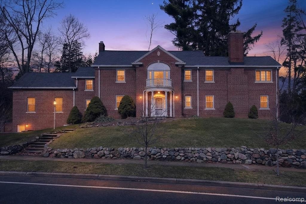 2307 Hill St, Ann Arbor