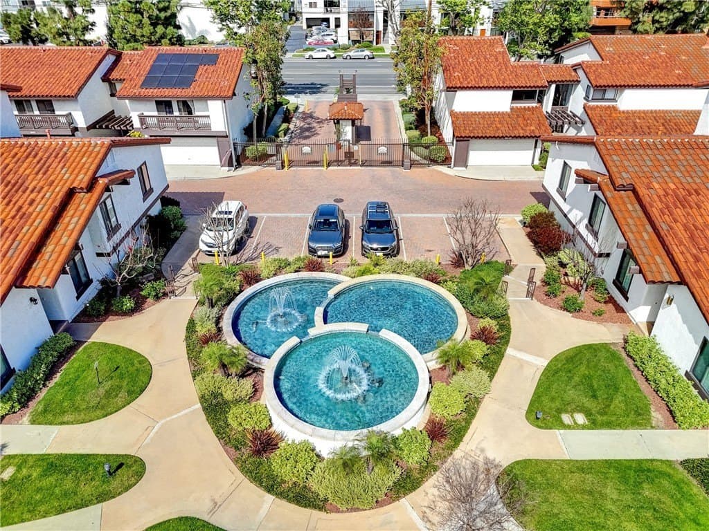 5020 E Atherton St, Long Beach