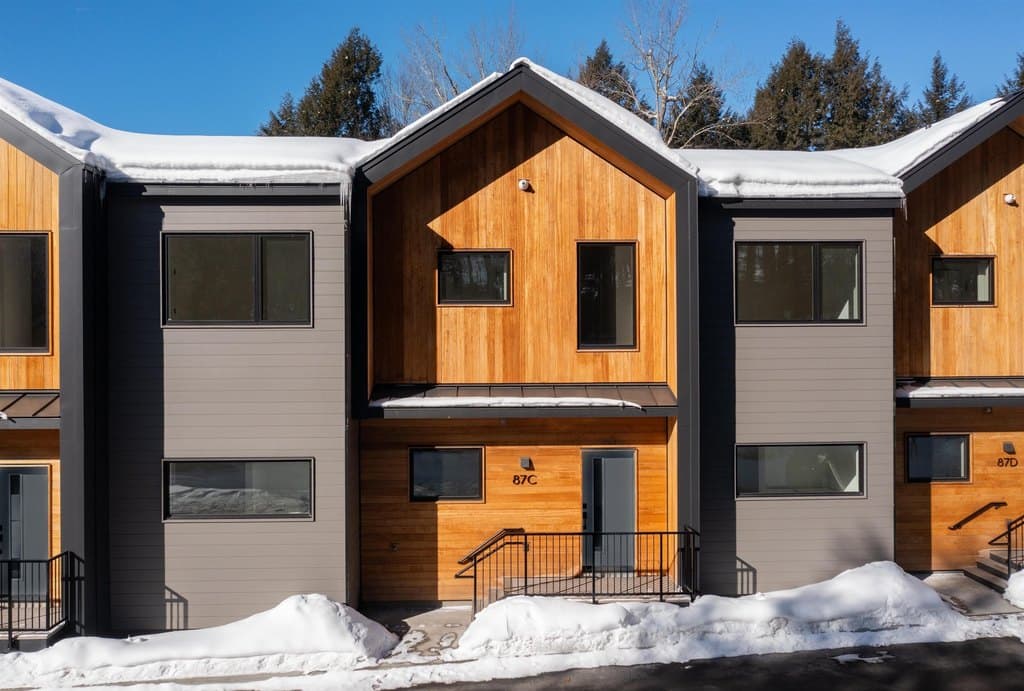 87C Slate Hill Rd Unit 3, Stowe