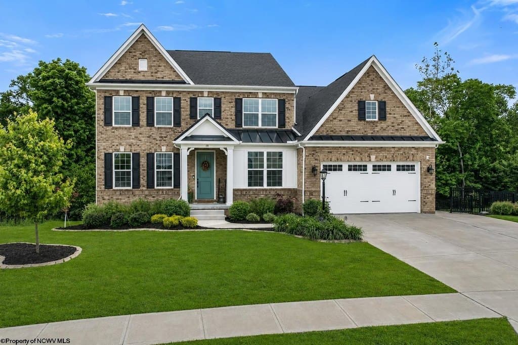 18 E Wind Trl, Morgantown