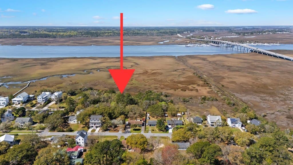 2286 Woodland Shores Rd, Charleston