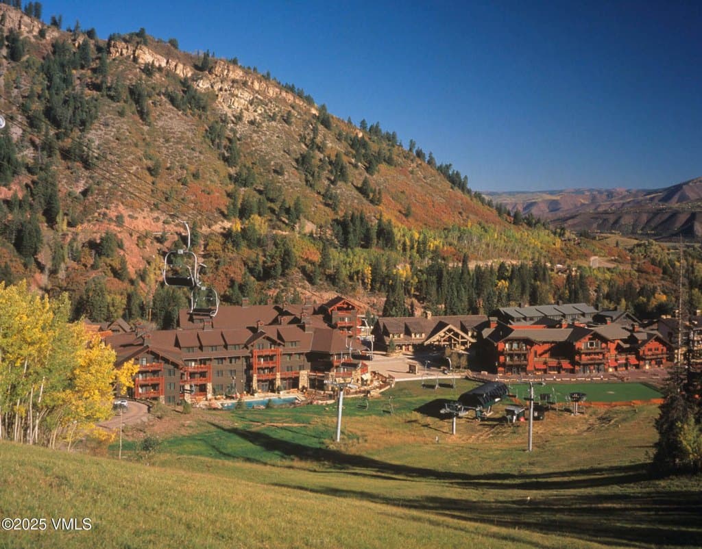 75 Prospector Rd Unit 8402-16, Aspen