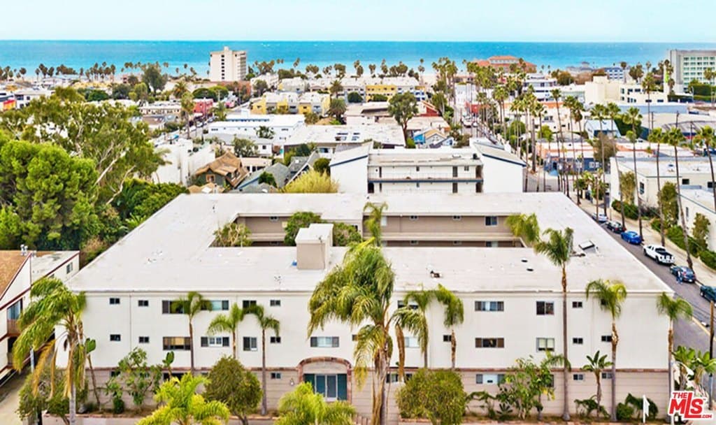 2002 4th St Apt 312, Santa Monica