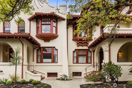 2909 Franklin Ave E Unit A