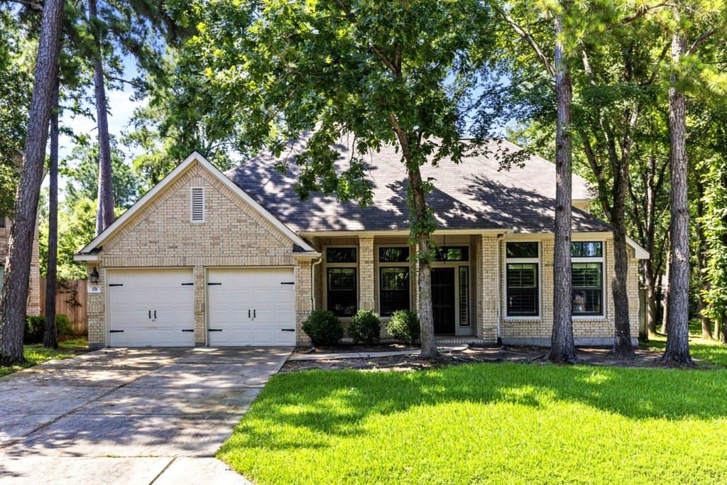 178 Brooksedge Ct, The Woodlands