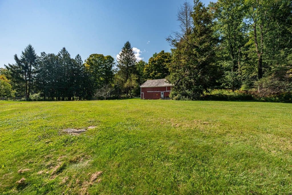 2937 Dorset West Rd, Dorset