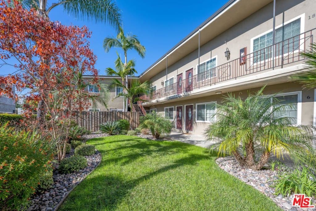 276 S Sierra Madre Blvd, Pasadena