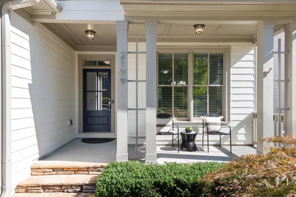 2199 Collins Ridge Dr NW