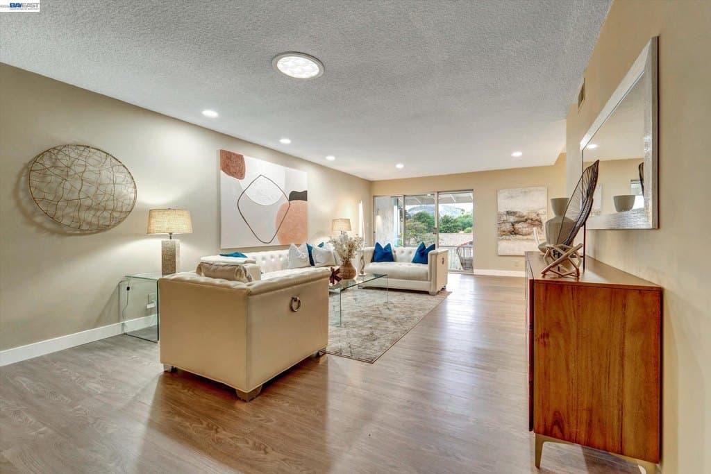 2767 Miradero Dr Apt C, Santa Barbara