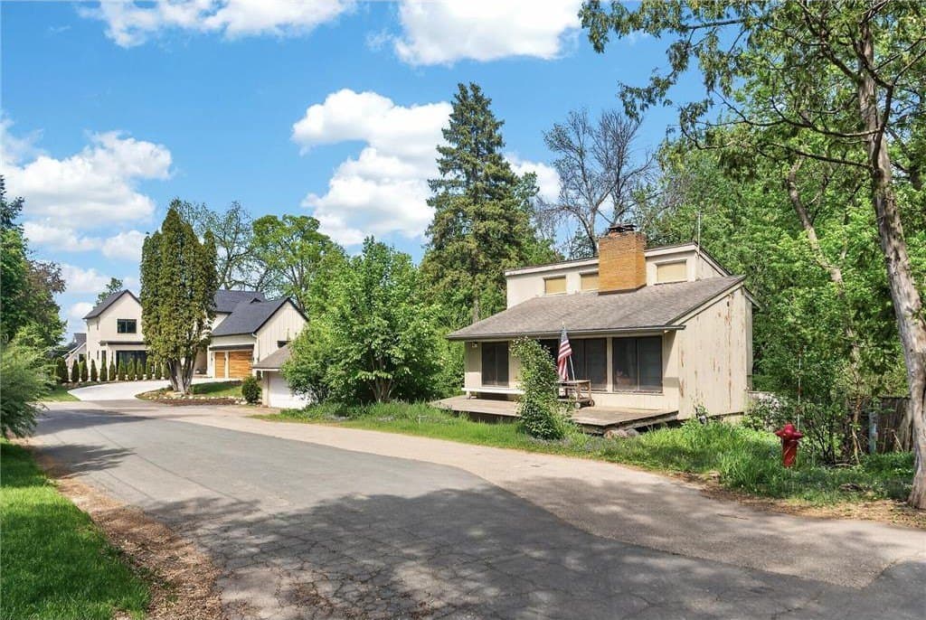 3114X Brooks Ln