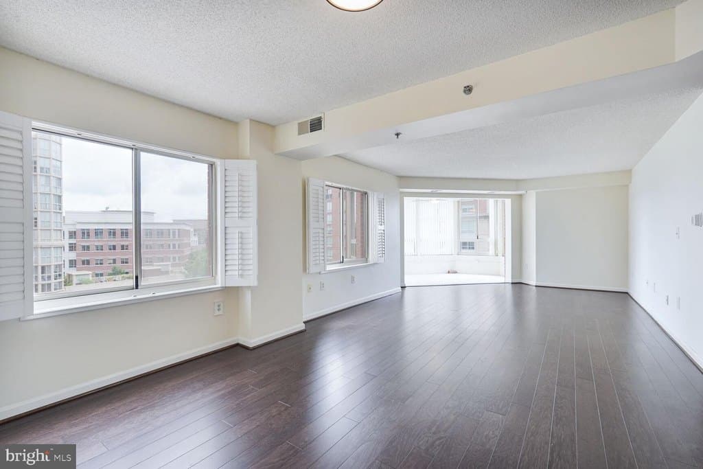 2151 Jamieson Ave Unit 809, Alexandria