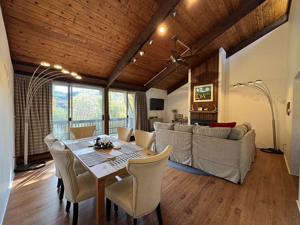 80 Murray Hill South Rd Unit 11, Manchester