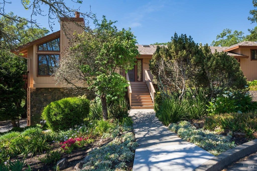 1835 San Ramon Way, Santa Rosa