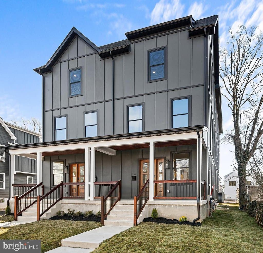 703 Preston Ave, Bryn Mawr