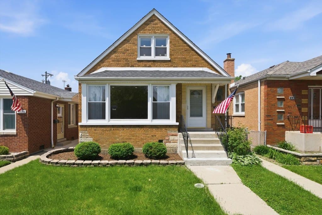 5134 S Laporte Ave, Chicago