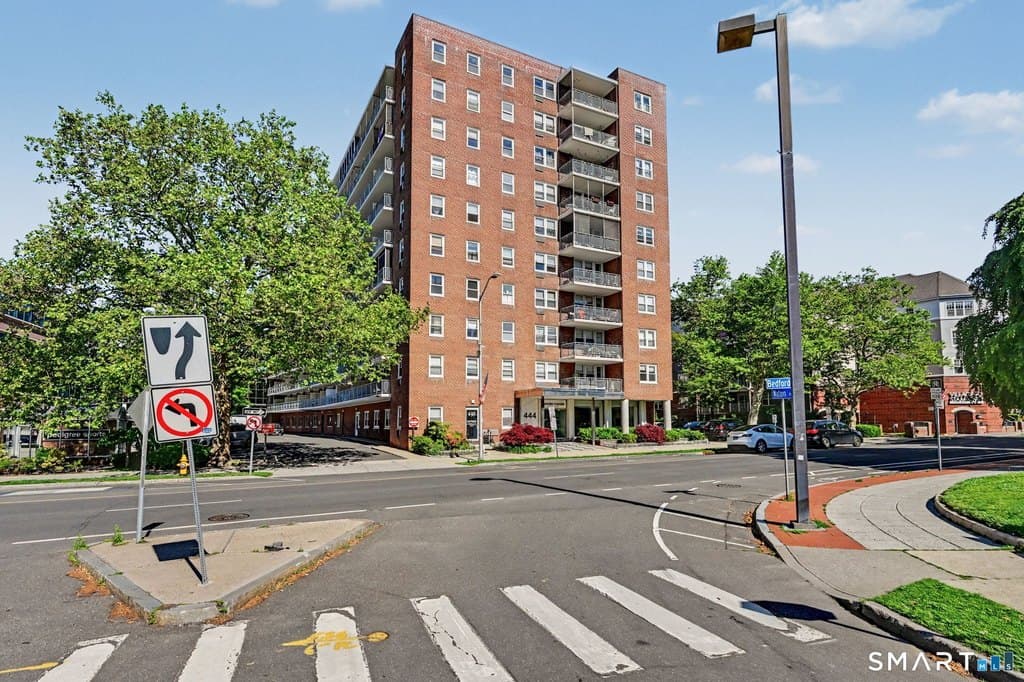 444 Bedford St Apt 9R, Stamford
