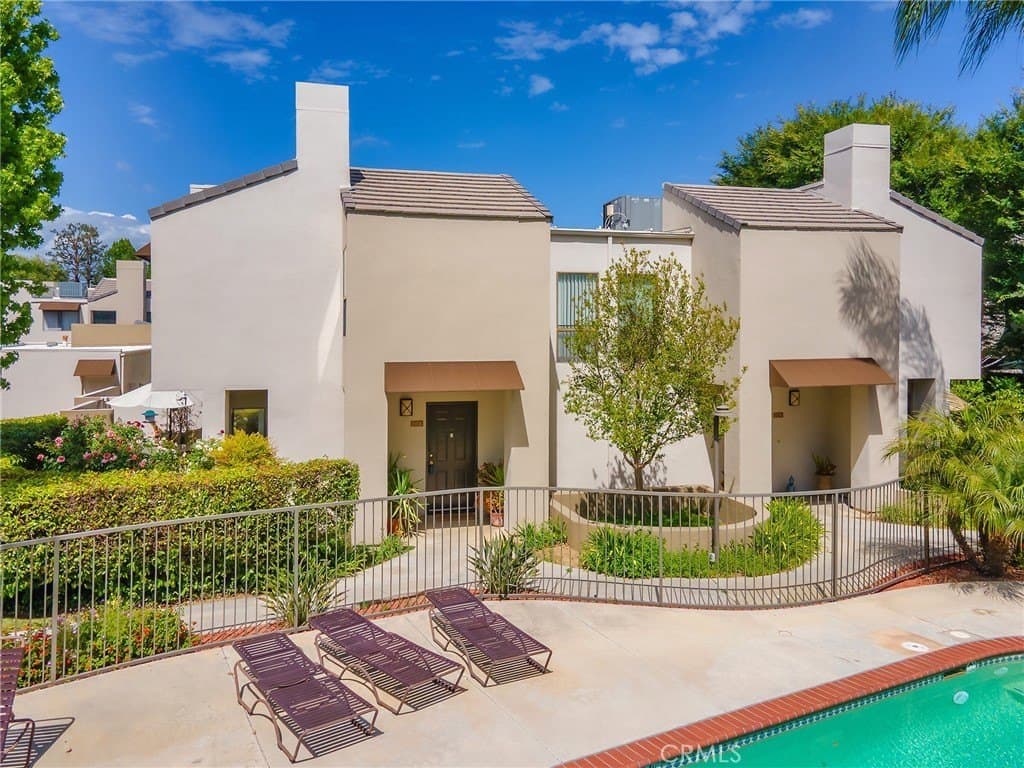 4261 Las Virgenes Rd Unit 5, Calabasas