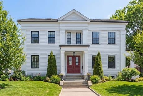 23 Chickatawbut St Apt 2