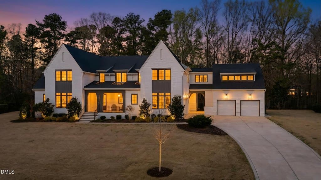 1608 Estate Valley Ln, Raleigh