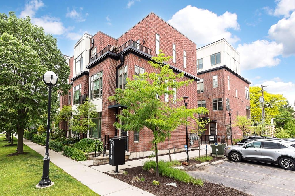 414 N Main St Apt 16, Ann Arbor