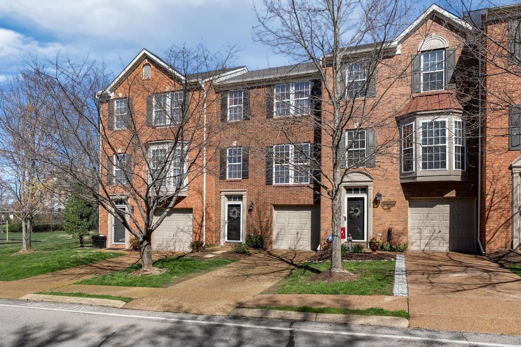 722 Huffine Manor Cir, Franklin