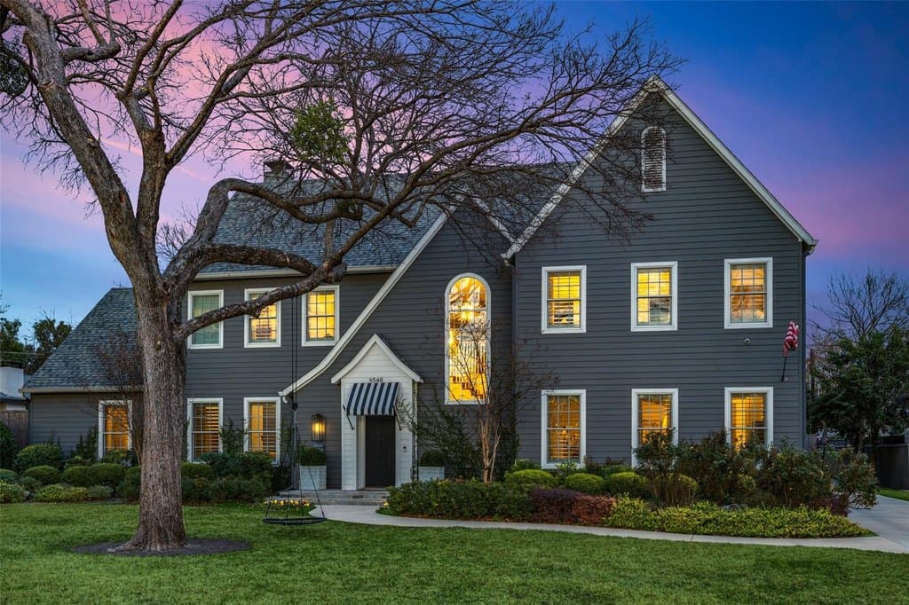 8546 San Pedro Pkwy, Dallas