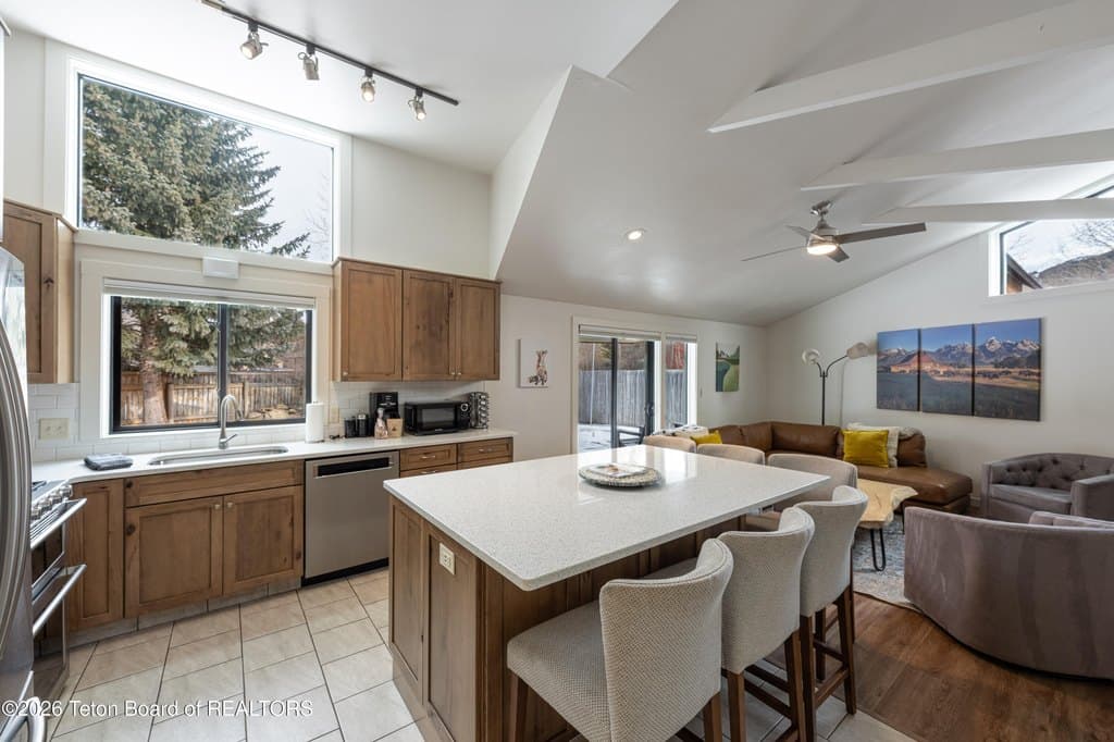 2055 Corner Creek Ln Unit 312, Jackson