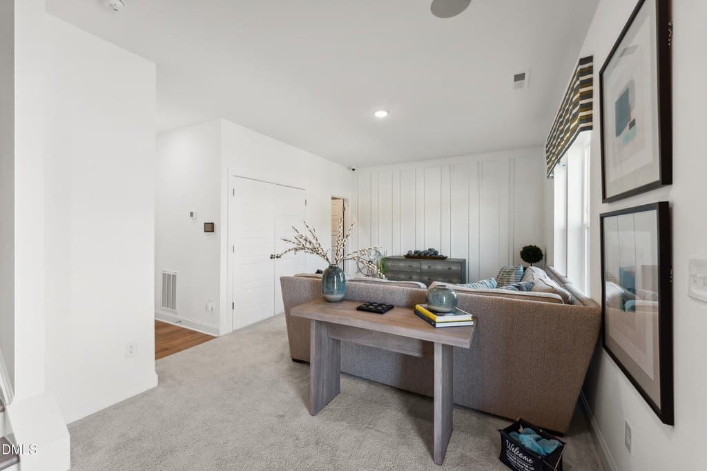 2700 Kempthorne Rd, Cary