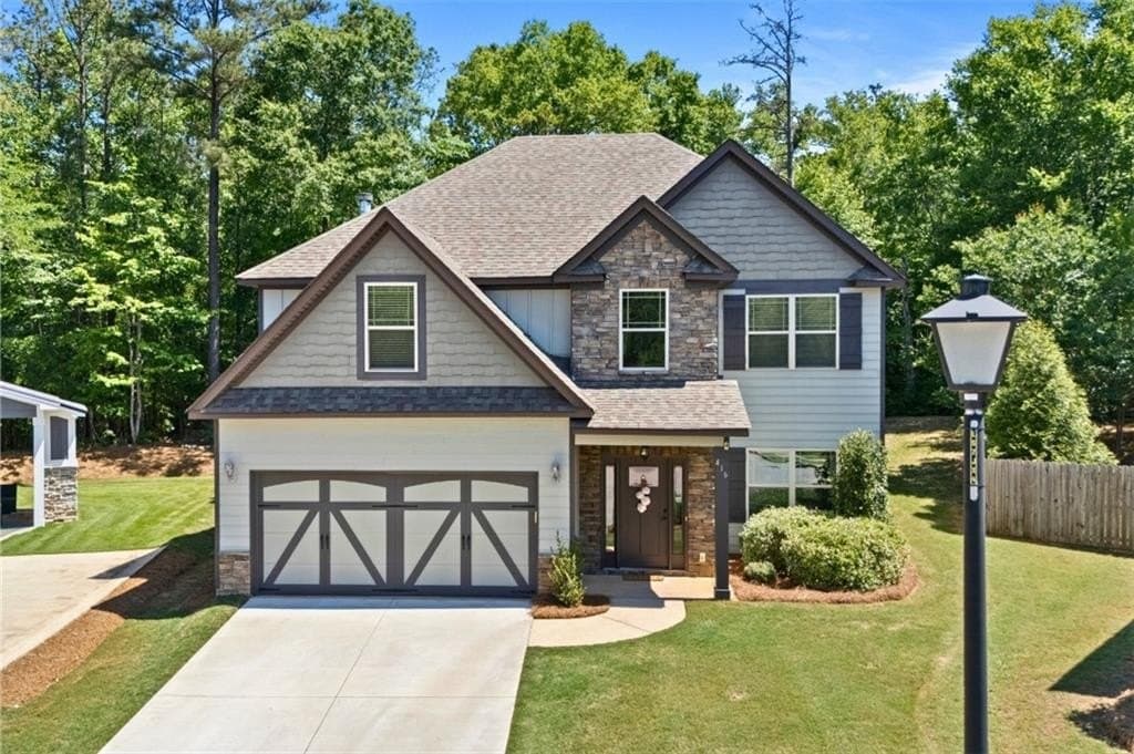 416 Lightness Dr, Auburn
