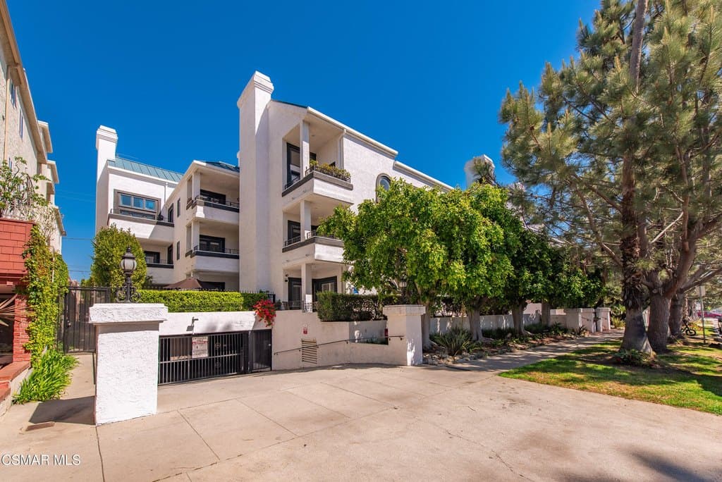 1133 9th St Unit 102, Santa Monica