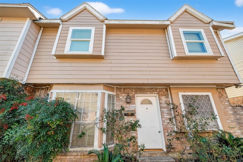 3834 Willow Springs Ln, Houston