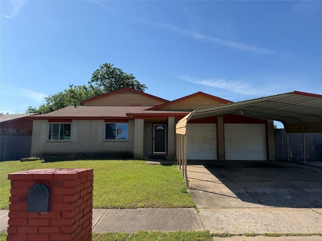 12306 E 18th Pl, Tulsa