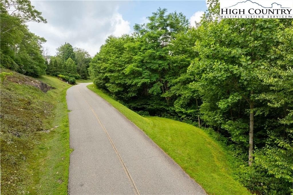Tbd Firethorn Trl Lot 121, Blowing Rock