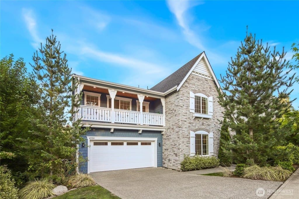 4728 165th Pl NE, Redmond