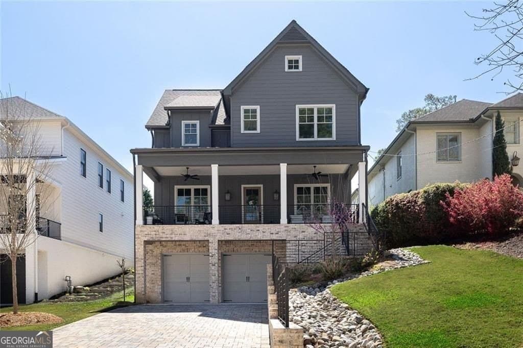 1329 Sylvan Cir NE, Brookhaven