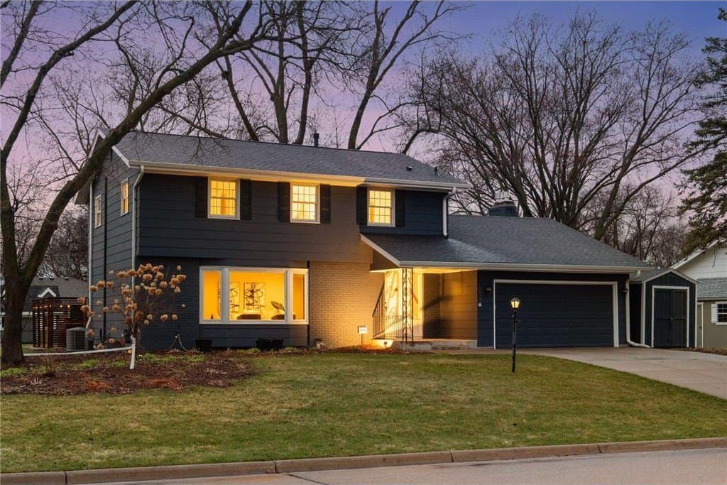 5932 Tamarac Ave, Edina