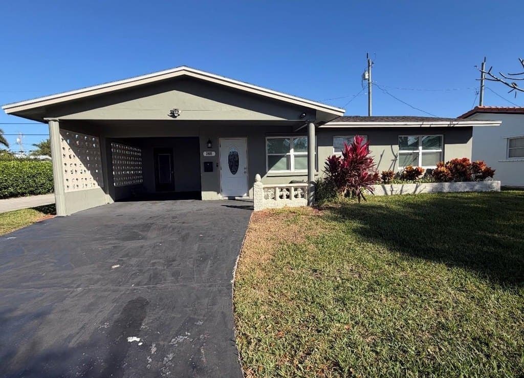 2405 NW 54th St, Fort Lauderdale