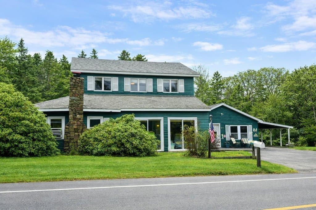 1427 State Highway 3, Bar Harbor