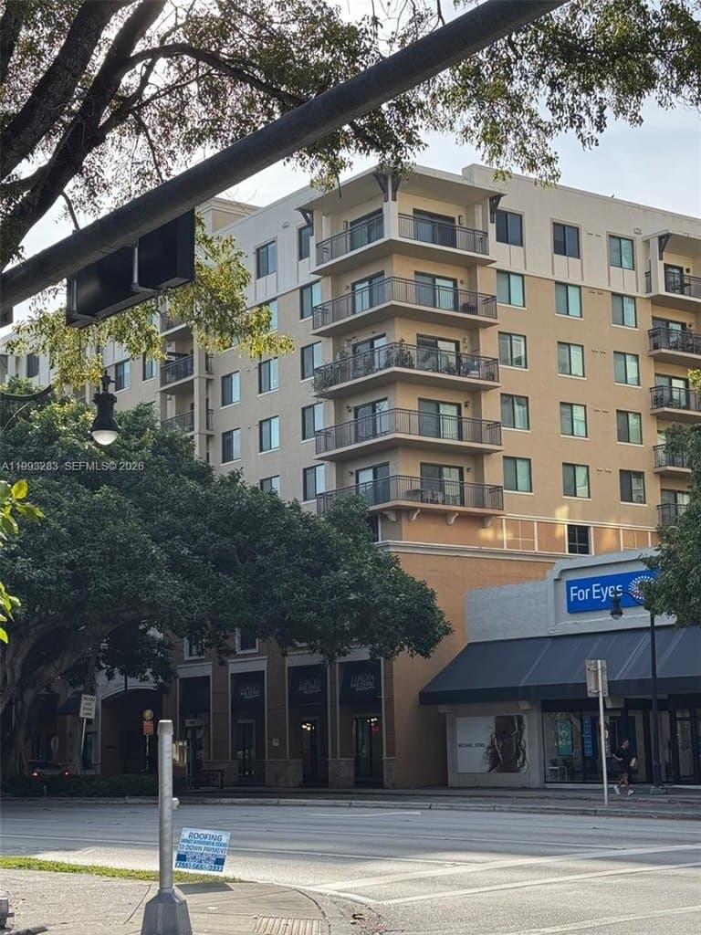 3530 SW 22nd St Apt 706, Miami