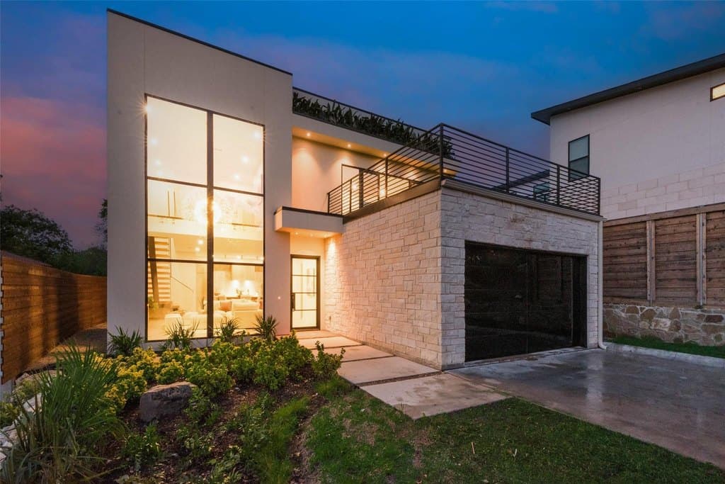 1622 Sylvan Ave, Dallas