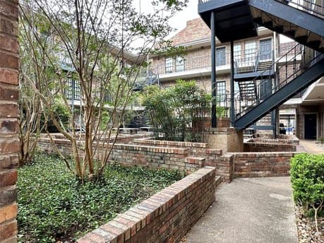 2801 Rio Grande St Apt 203