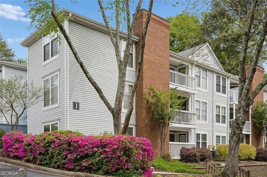 1465 Keys Crossing Dr NE, Brookhaven