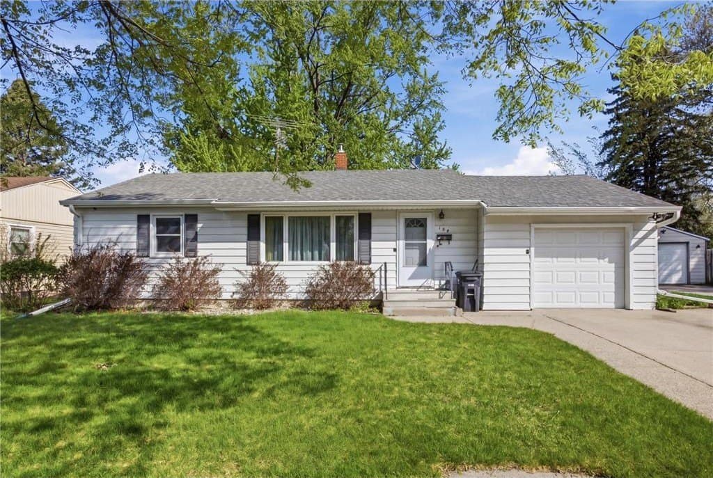 105 16th Ave N, Fargo