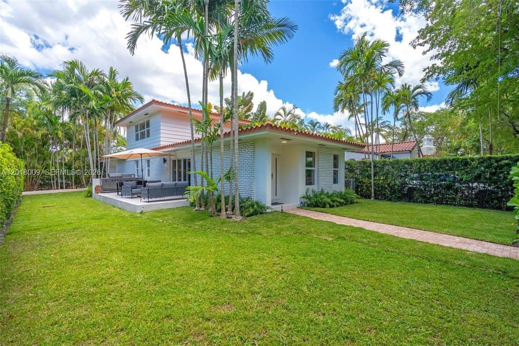 1203 Madrid St, Coral Gables