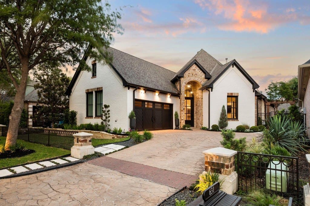 631 Chandon Ct, Southlake